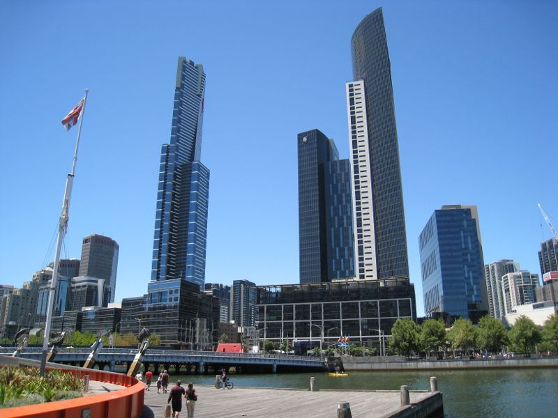 Melbourne CBD - Yarra River at Enterprize Park: View from Enterprize Wharf towards Yarra River and Eureka Tower