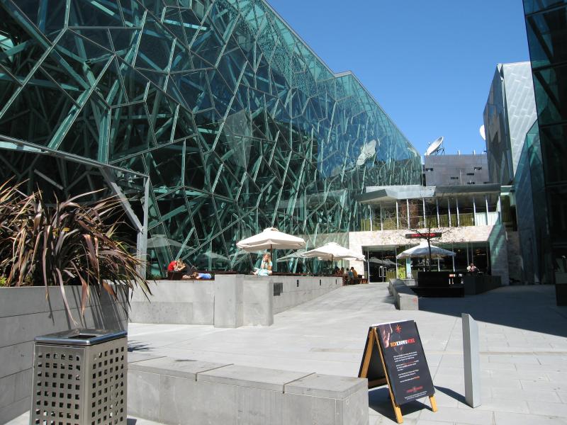 Melbourne CBD - Federation Square: View from Flinders St towards Atrium and beer garden