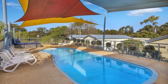 Metung Holiday Villas