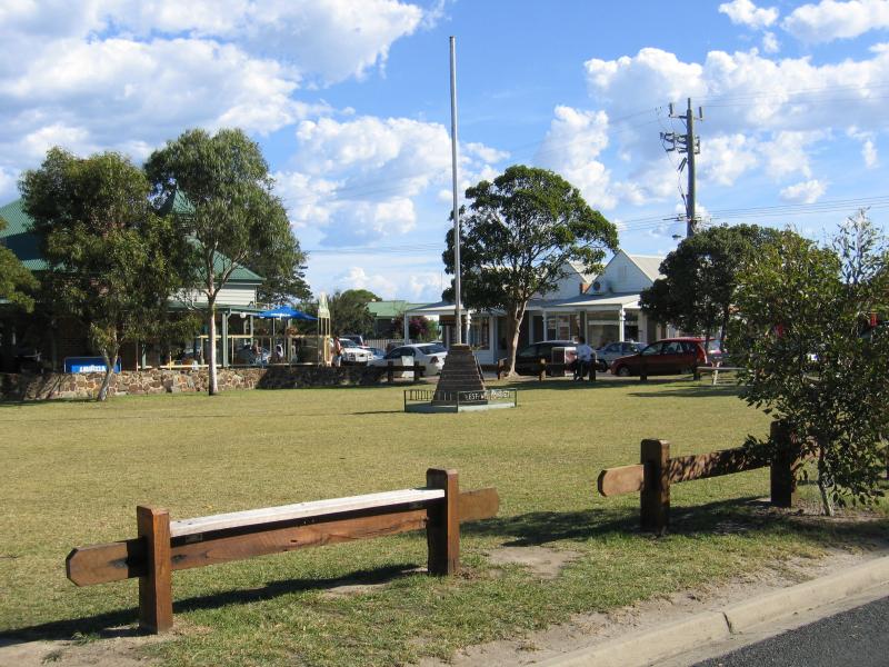 Metung - Commercial centre and shops, Metung Road: Village Green viewed from Kurnai Av