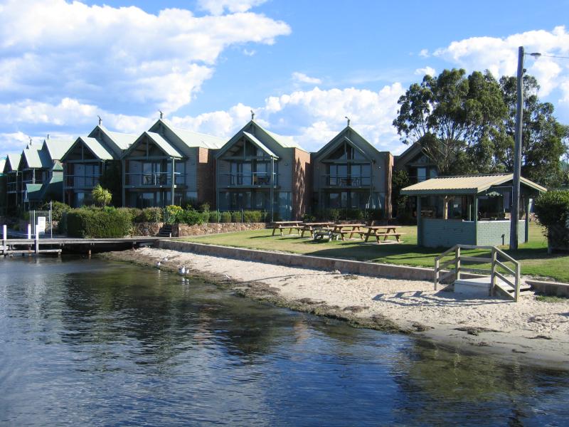 Metung photos - Travel Victoria: accommodation & visitor guide