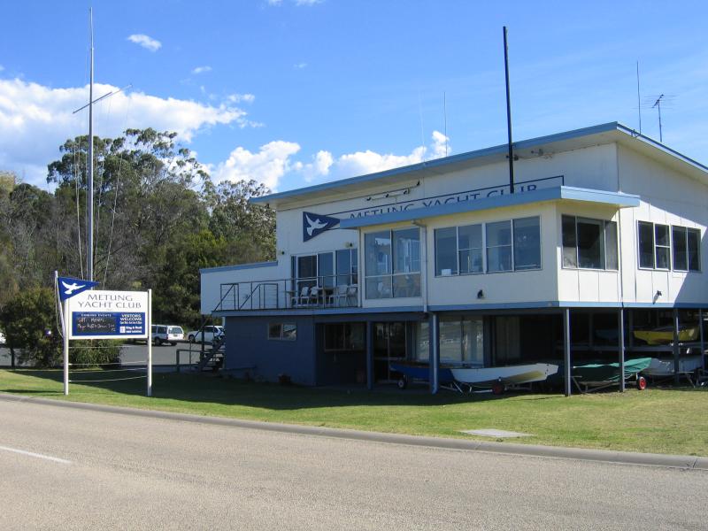 Metung - Metung Road, north of town centre: Metung Yacht Club