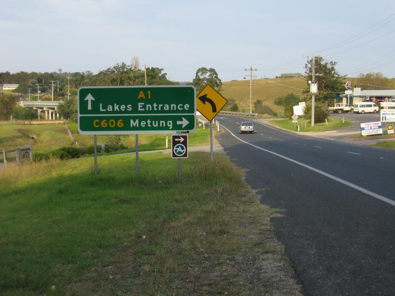 Metung - Swan Reach, 8 kilometres north of Metung: View east along Princes Hwy towards Tambo River and Metung Rd