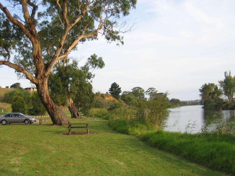 Metung - Swan Reach, 8 kilometres north of Metung: View south along Tambo River from Metung Rd