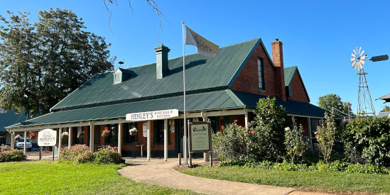 Henley's Wine Bar & Kitchen, Milawa