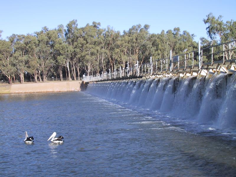 Mildura - Lock 11, Lock Island and Weir: View of weir from Lock Island