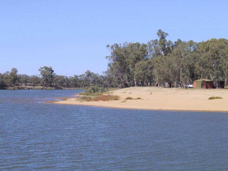 Mildura - Apex Park and Beach: Apex Beach