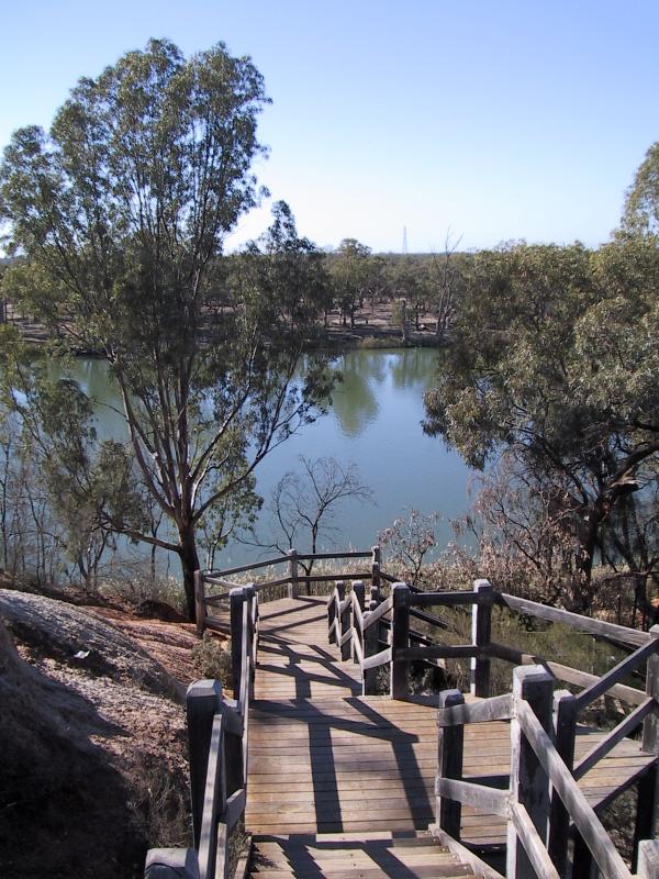 Mildura - Red Cliffs Scenic Reserve - Stairway down to Murray River, Snake Gully Car Park off Woomera Av