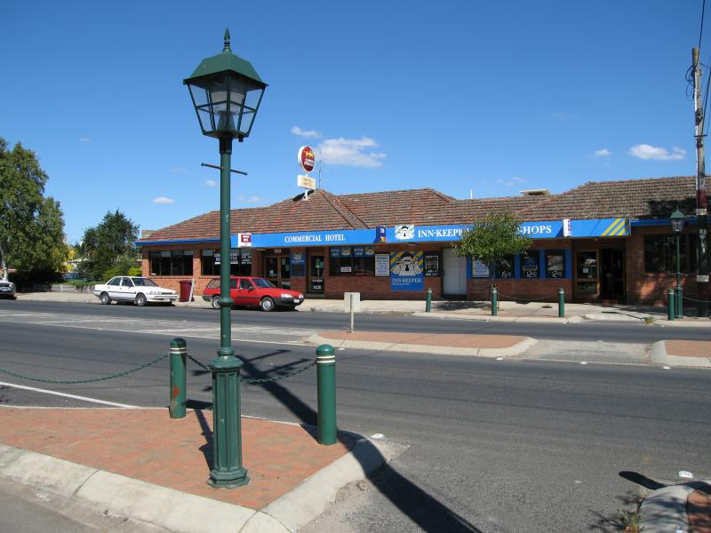 Mirboo North - Commercial centre and shops, Ridgway - View south across Ridgway towards Commercial Hotel