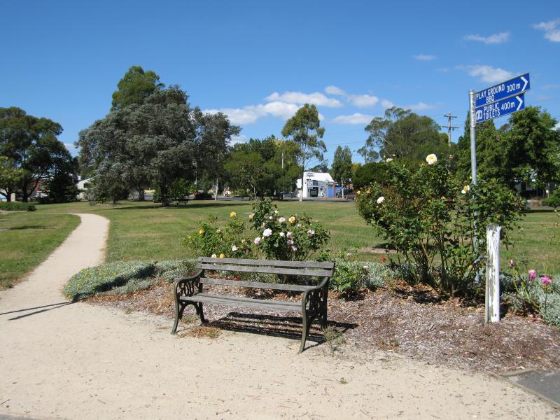 Mirboo North - Baromi Park, between Ridgway and Couper Street - View east through park towards Thorpdale Rd