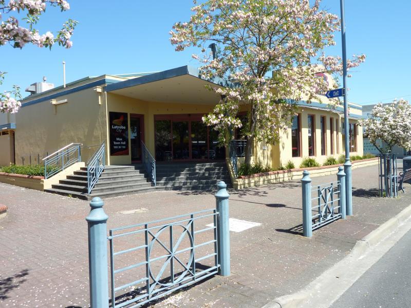 Moe - Shops and commercial Centre, Moore Street, George Street and Albert Street: Moe Town Hall, Albert St between Moore St and Kirk St