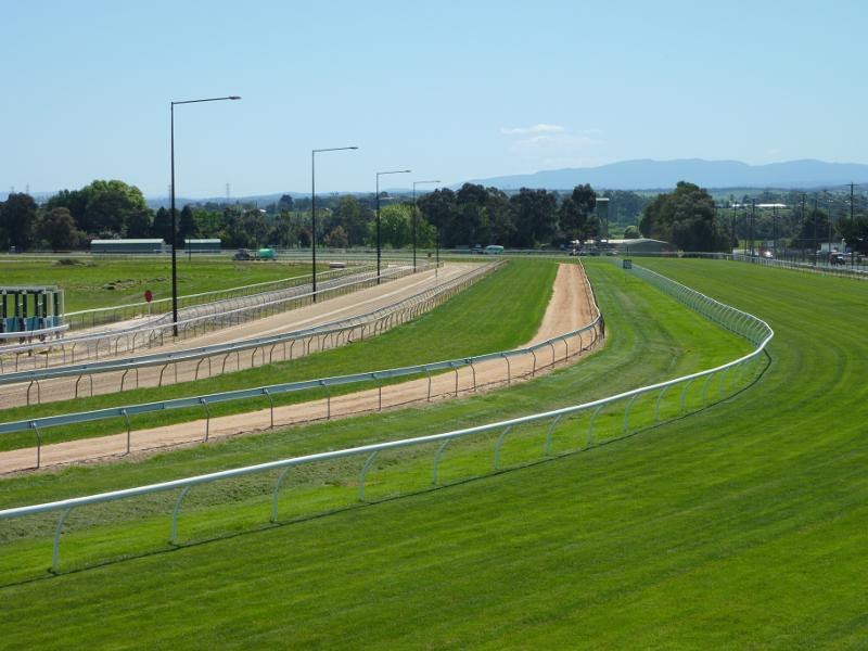 Moe - Moe Racecourse and Joe Tabuteau Reserve, Waterloo Road and Saviges Road: View north-west along race track parallel to Saviges Rd