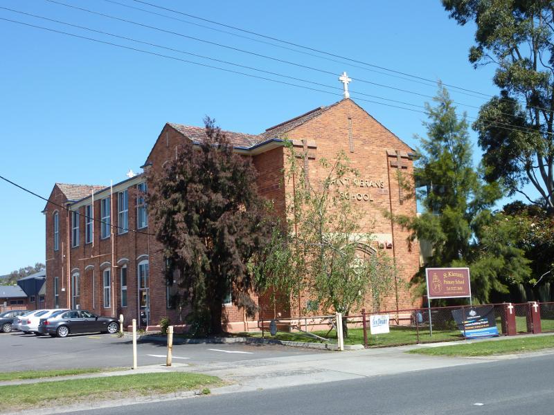 Moe - Around Moe: St Kieran's Primary School, Waterloo Rd