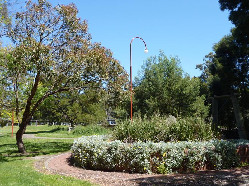 Moe - Moe Botanic Gardens along Narracan Creek: Gardens near footbridge