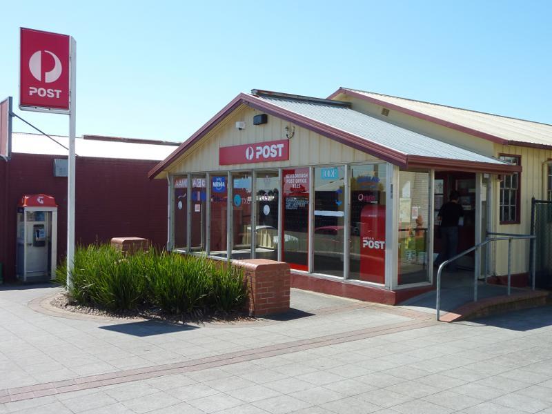 Moe - Newborough commercial centre, Rutherglen Road: Newborough post office, east side of Rutherglen Rd