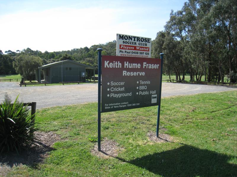 Montrose - Keith Hume Fraser Reserve, Swansea Road: View towards pavillion from entrance
