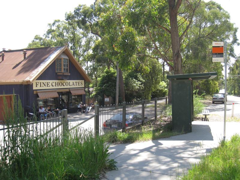 Montrose - Mount Dandenong Tourist Road: Fine Chocolates shop between Patricia Av and Stephen Av