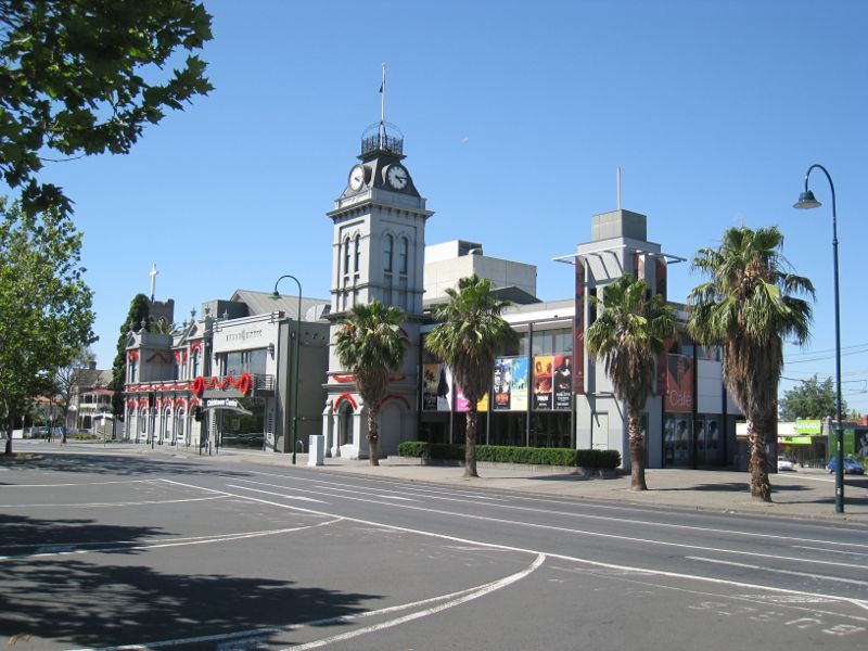 Moonee Ponds - Mount Alexander Road: Clocktower Centre, view north-west along Mt Alexander Rd at Pascoe Vale Rd