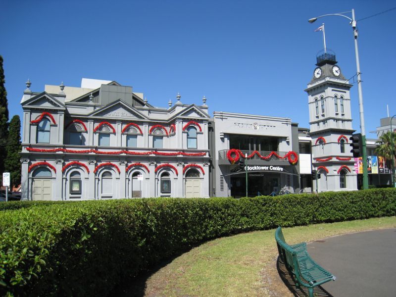 Moonee Ponds - Mount Alexander Road: View across gardens in centre of Mt Alexander Rd towards Clocktower Centre