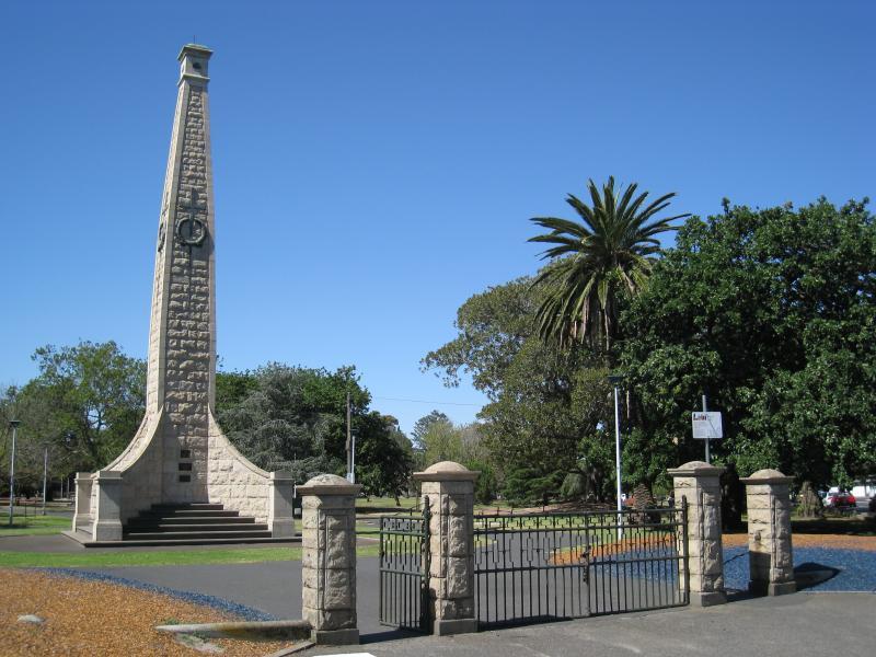 Moonee Ponds - Queens Park - Gates and war monument, viewed from corner of Mt Alexander Rd and Kellaway Av