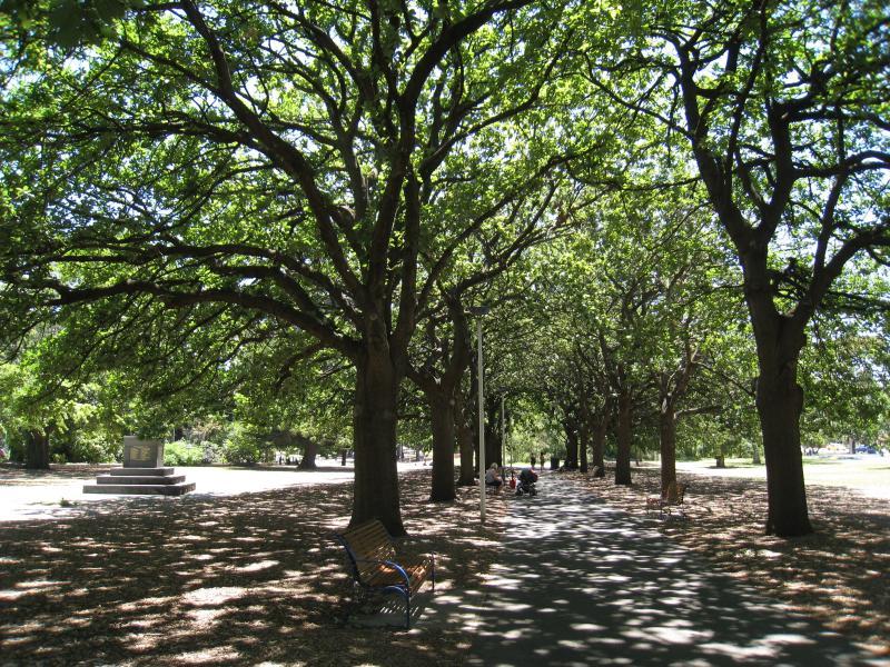 Moonee Ponds - Queens Park - View north along shaded pathway, south of lake