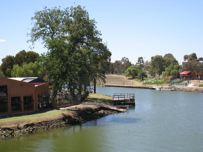 Moonee Ponds - Maribyrnong River at bridge on Maribyrnong Road: View north-east along river
