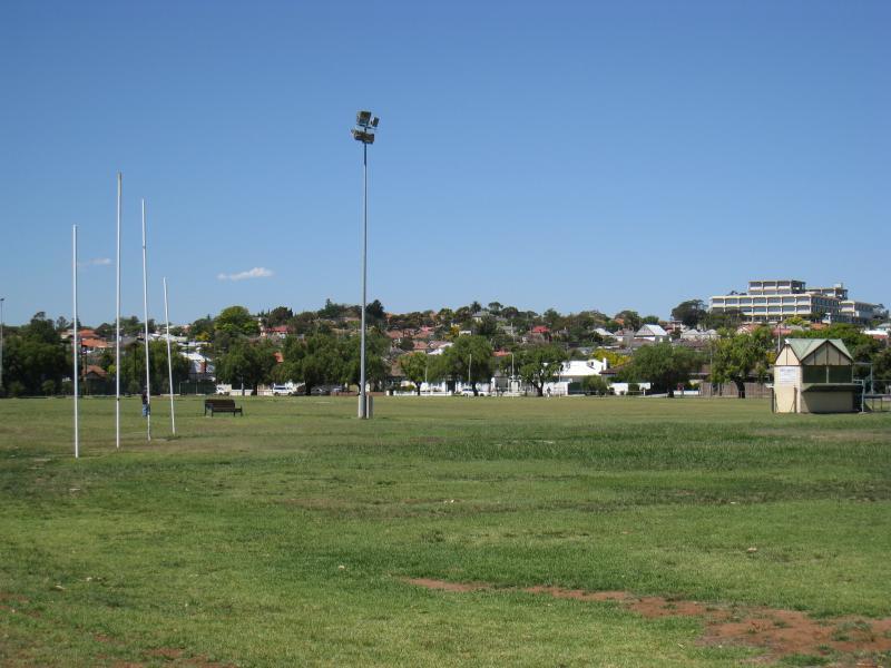 Moonee Ponds - Sporting grounds near Maribyrnong River: Easterly view across ovals at Maribyrnong Park from The Boulevard