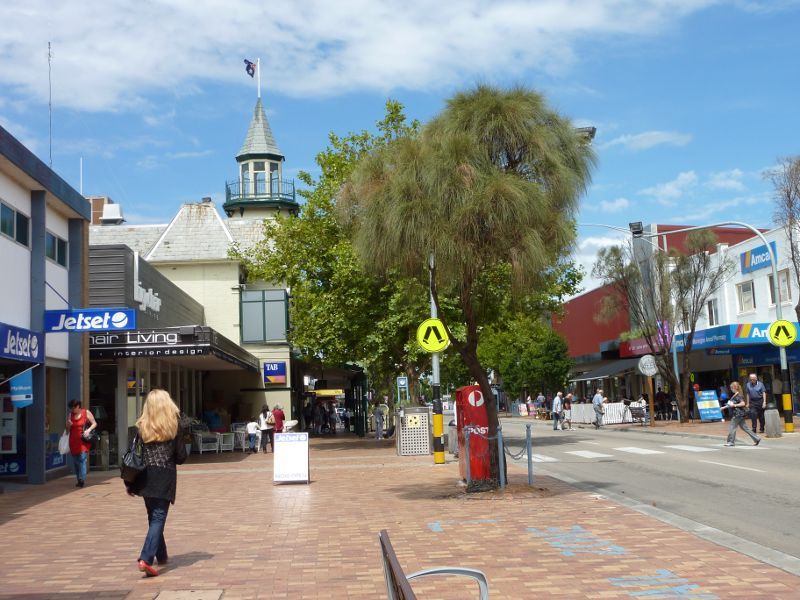 Mornington - Commercial centre and shops, Main Street: View south-east along Main St towards Grand Hotel
