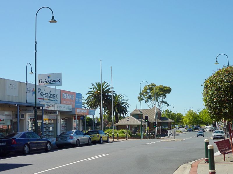 Morwell - Shops and commercial centre, Commercial Road, Tarwin Street and George Street: View east along Commercial Rd towards Tarwin St