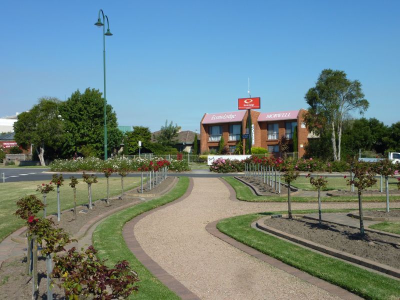 Morwell - Morwell Centenary Rose Garden, Maryvale Crescent and Commercial Road: Easterly view across rose garden at northern end towards Maryvale Cr