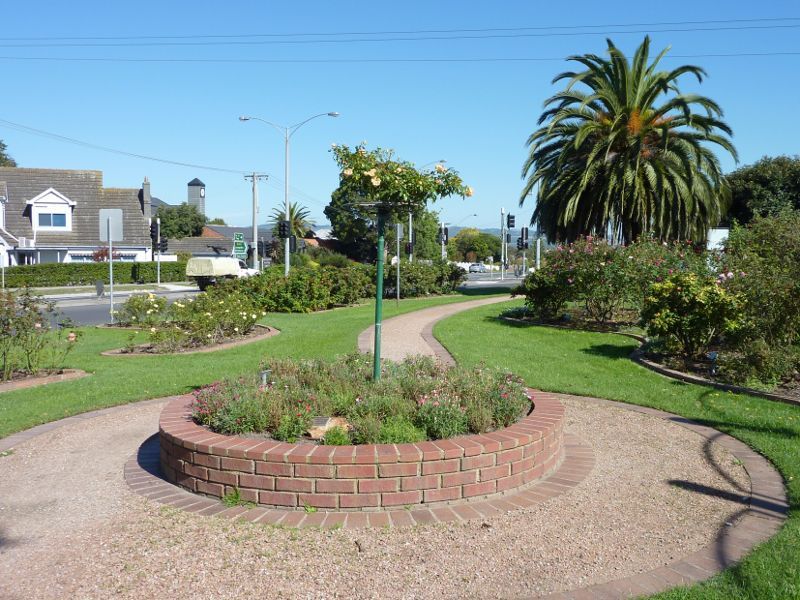 Morwell - Morwell Centenary Rose Garden, Maryvale Crescent and Commercial Road: View west through rose garden along north side of Commercial Rd opposite Avondale Rd