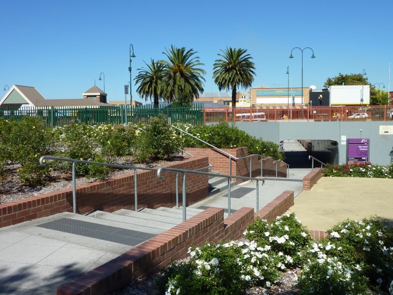 Morwell - Morwell Railway Station and walkway under railway line, Princes Drive: View south along walkway under railway line between Princes Dr and Commercial Rd