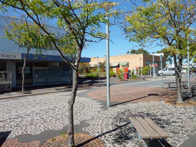 Morwell - Shops and commercial centre, Princes Drive and Church Street: View east across Church St north of Princes Dr