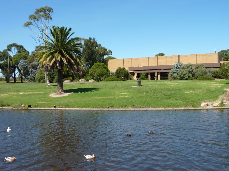 Morwell - Morwell Civic Gardens and Kernot Lake, Princes Drive: Southerly view across Kernot Lake towards Kernot Hall