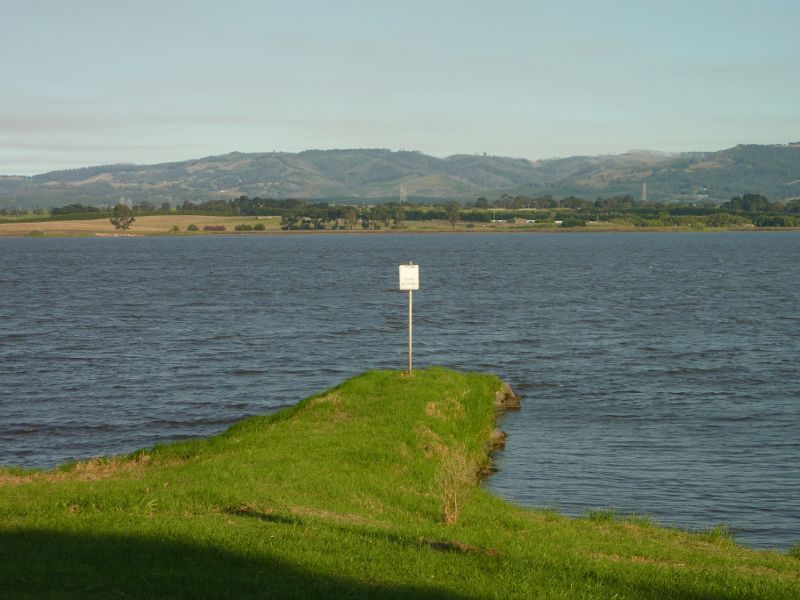 Morwell - Hazelwood Pondage at power boat launching area, Yinnar Road: South-easterly view across lake