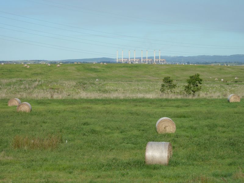 Morwell - Strzelecki Highway south-west of Morwell - View towards Hazelwood Power Station from Strzelecki Hwy south of Deans Rd