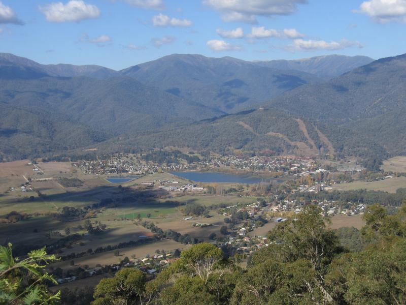 Mount Beauty - Sullivans Lookout, Bright-Tawonga Road - View south-east down to town of Mt Beauty