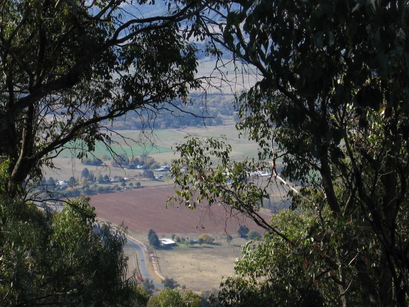 Mount Beauty - Sullivans Lookout, Bright-Tawonga Road - North-easterly view