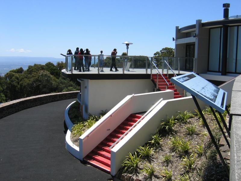 Mount Dandenong - Mount Dandenong Observatory, lookout and cafe/restaurant: Viewing deck in front of Sky High Restaurant