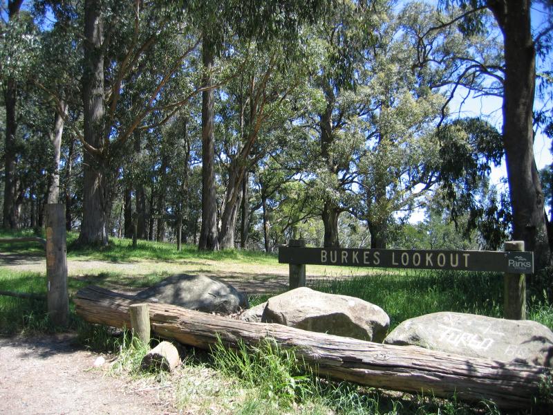 Mount Dandenong - Burkes Lookout at Mount Corhanwarrabul, Eyre Road: Lookout sign at car park