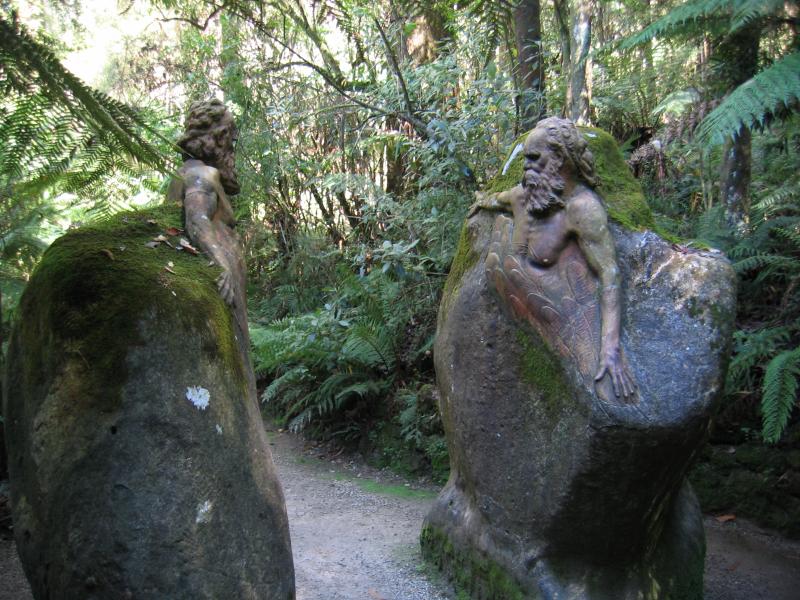Mount Dandenong - William Ricketts Sanctuary, Mt Dandenong Tourist Rd: Path near entrance