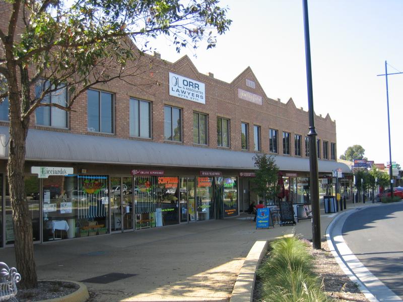 Mount Eliza - Commercial centre and shops - View north-east along Mt Eliza Way at Canadian Bay Rd
