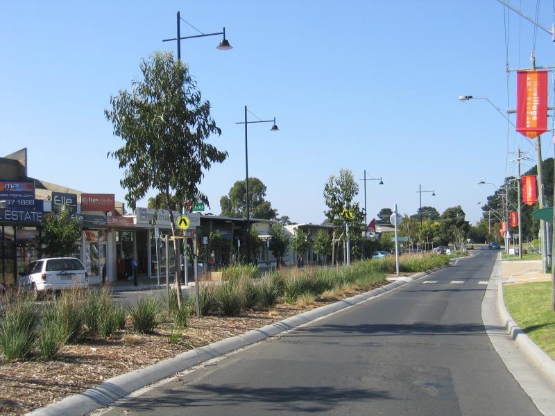 Mount Eliza - Commercial centre and shops - View north-east along Mt Eliza Way towards Davies Av