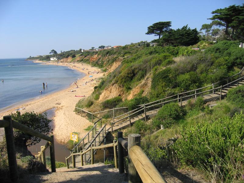 Mount Eliza - Half Moon Bay and Canadian Bay area - View north-east along beach at Canadian Bay from steps at Ballar Creek