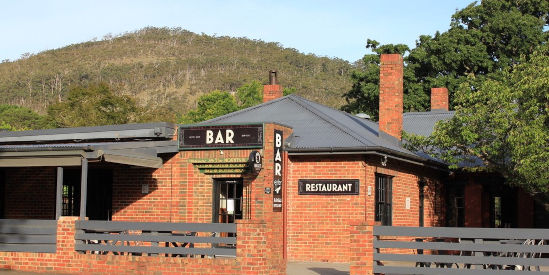 Mount Macedon Hotel, Mount Macedon