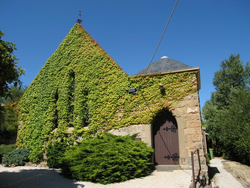 Mount Macedon photos Travel Victoria & visitor guide