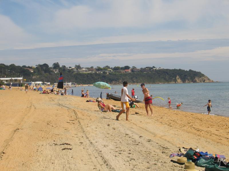 Mount Martha - Mount Martha Beach North: View south-west along coast near boat ramp towards Lifesaving Club