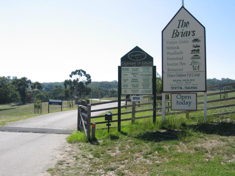 Mount Martha - The Briars Park, Nepean Highway: Entrance to The Briars Park, Nepean Hwy