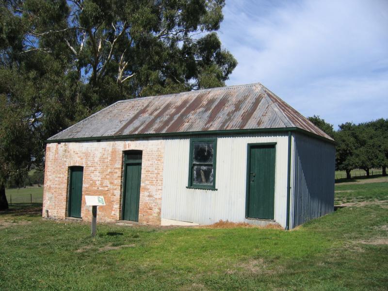 Mount Martha - The Briars Park, Nepean Highway: Dairy and laundry