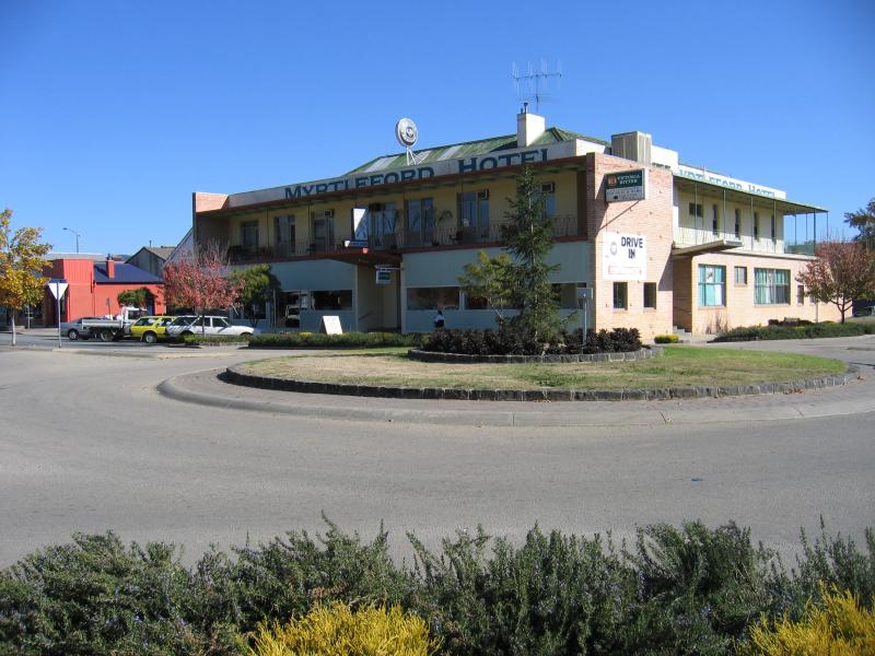 Myrtleford - Shops and commercial centre: Myrtleford Hotel, corner Standish St and Smith St